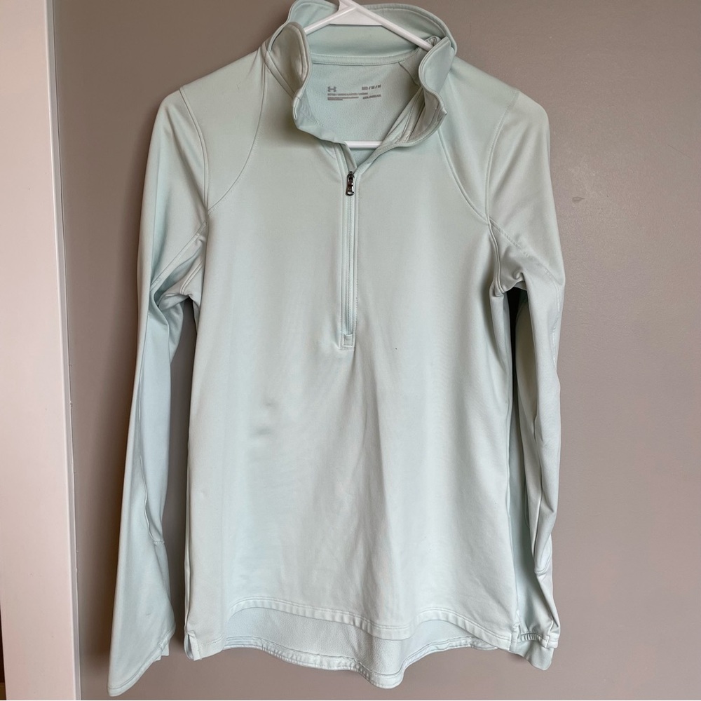 Under Armour Blue Sweatshirt for Cozy Style